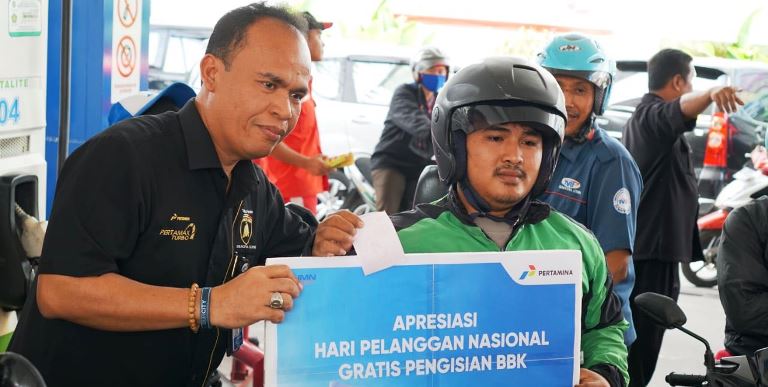 Hari Pelanggan Nasional, Pertamina MOR I Gratiskan Pengisian 2 Jenis BBM